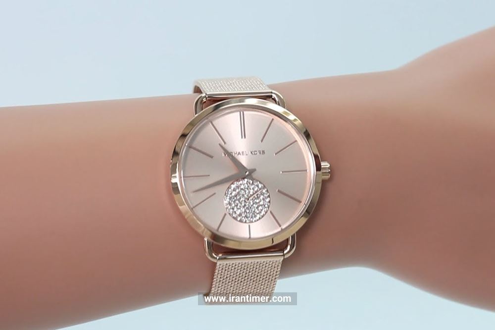 ساعت مچی زنانه مایکل کورس مدل MK3845 مناسب چه افرادی می باشد؟ </h2>